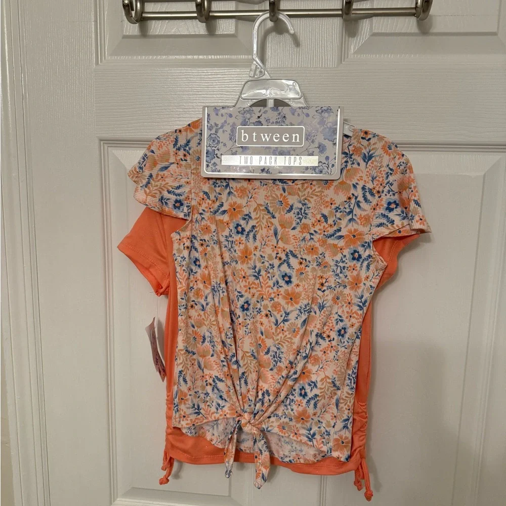 Two piece girl top with butterfly with  gather on the side